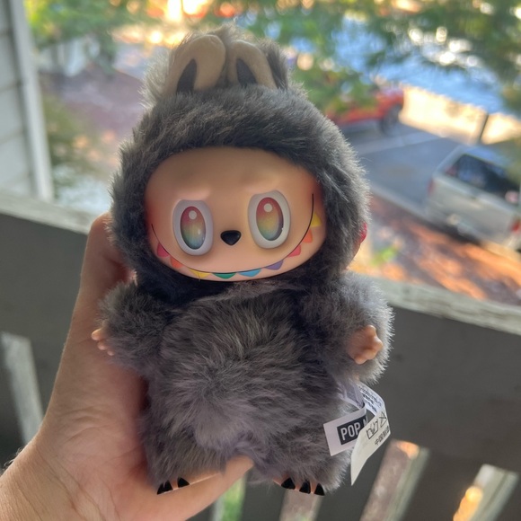 Authentic Labubus - Picture 3 of 10